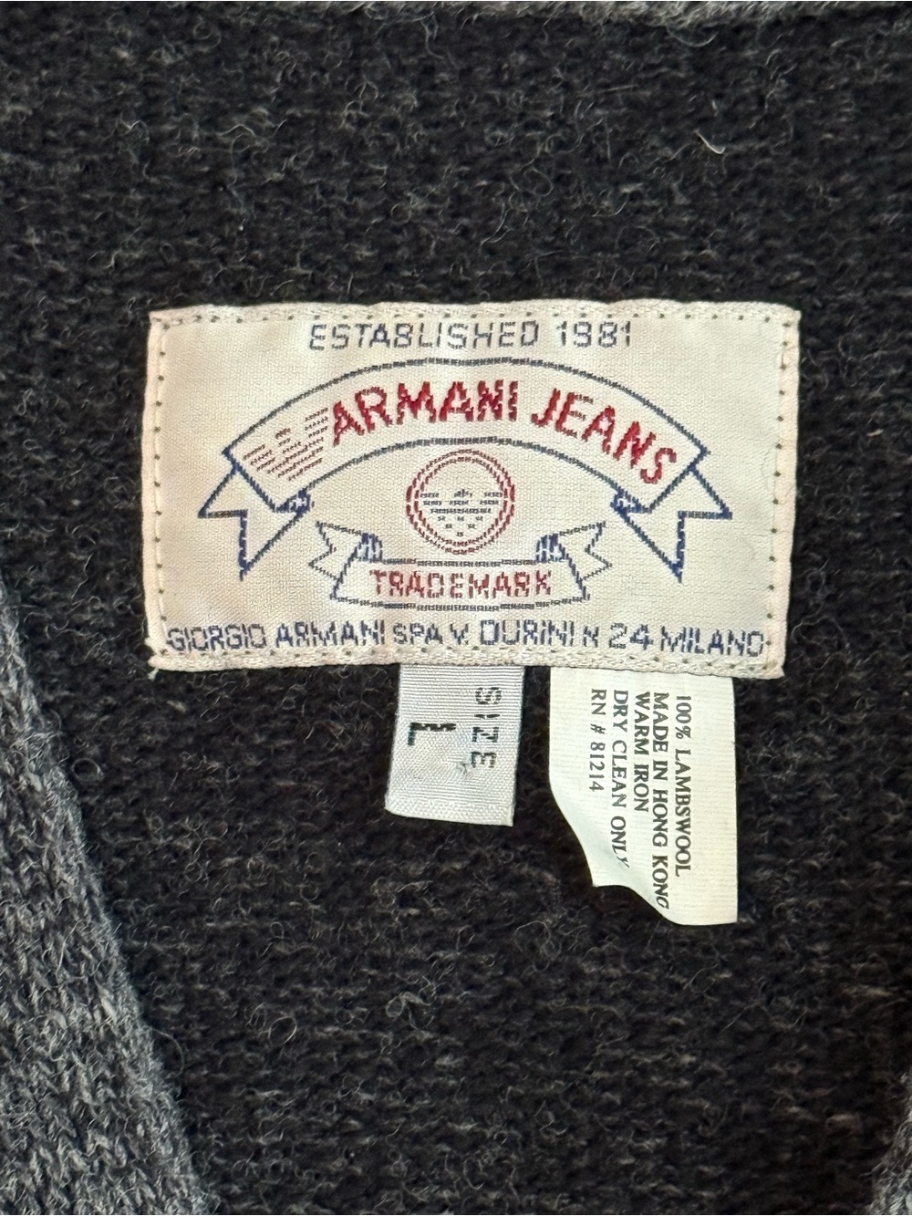 VINTAGE ARMANI JEANS 100% Lambswool Cardigan Sweater Button Up Grey Men’s L - Picture 2 of 4